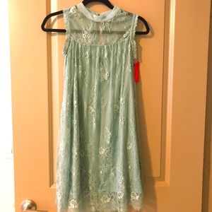 Xhilaration Misty Sage Dress Size S in Sage & BLK